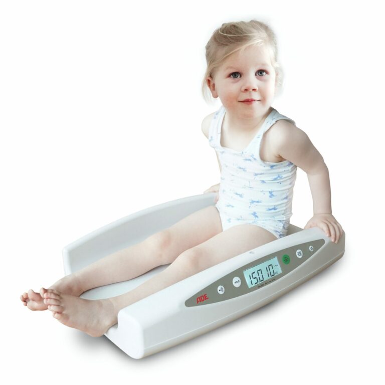 Elektronische Babywaage | ADE M118600 with toddler