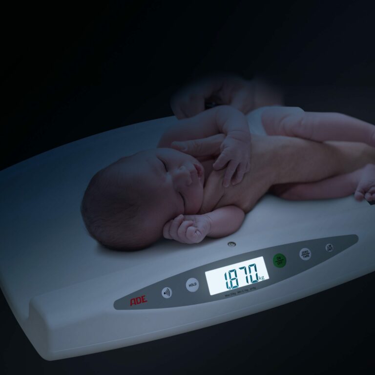 Geeichte Babywaage | 20 kg Höchstlast | ADE M118000 - mit Displaybeleuchtung